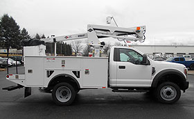 Versalift SST-36NE on Ford F450